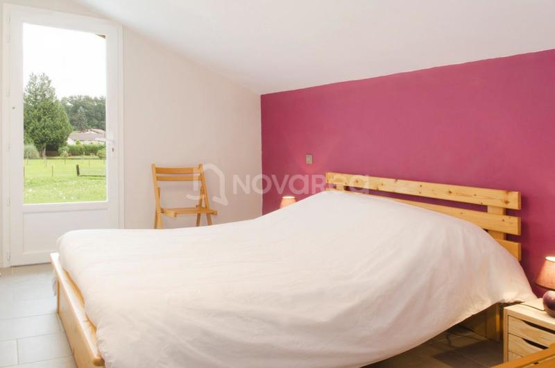 Maison - 376 m² - 14 pièces