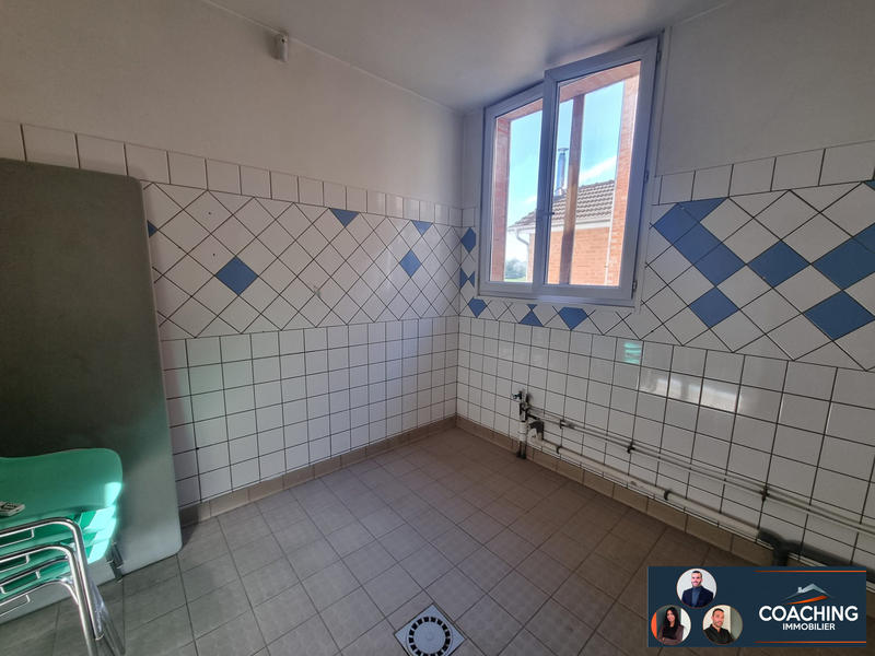 Maison - 437 m² - 10 pièces