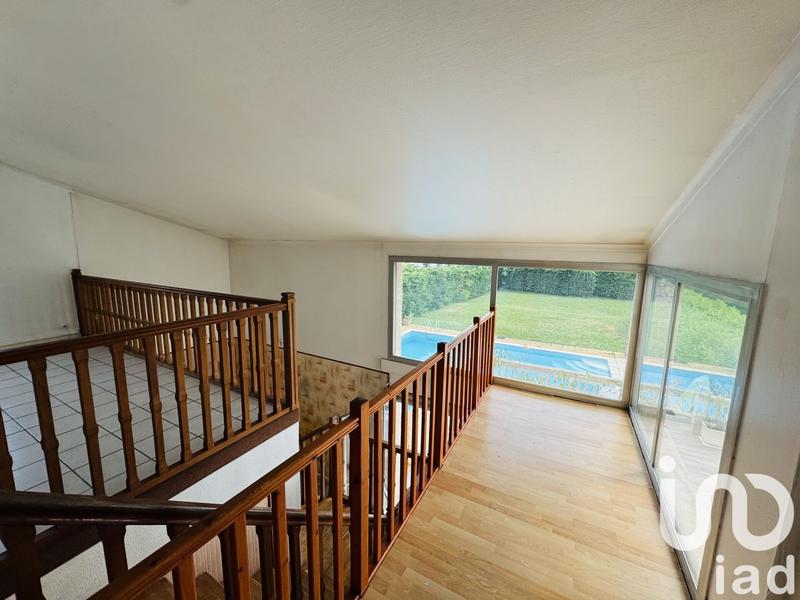 Maison - 263 m² - 8 pièces