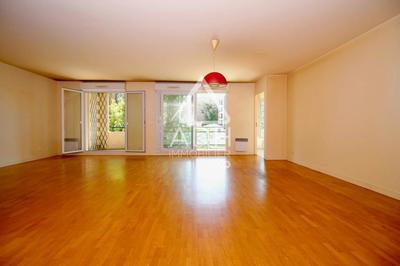 Appartement - 108 m² - 5 pièces