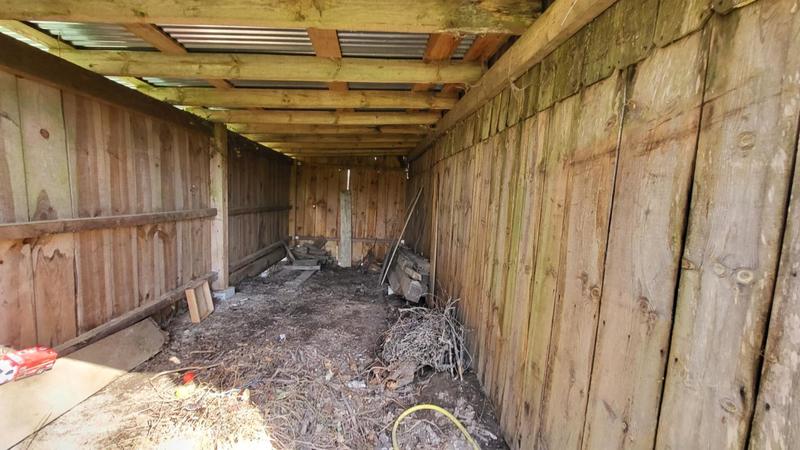 Grange - 99 m² - 1 pièce