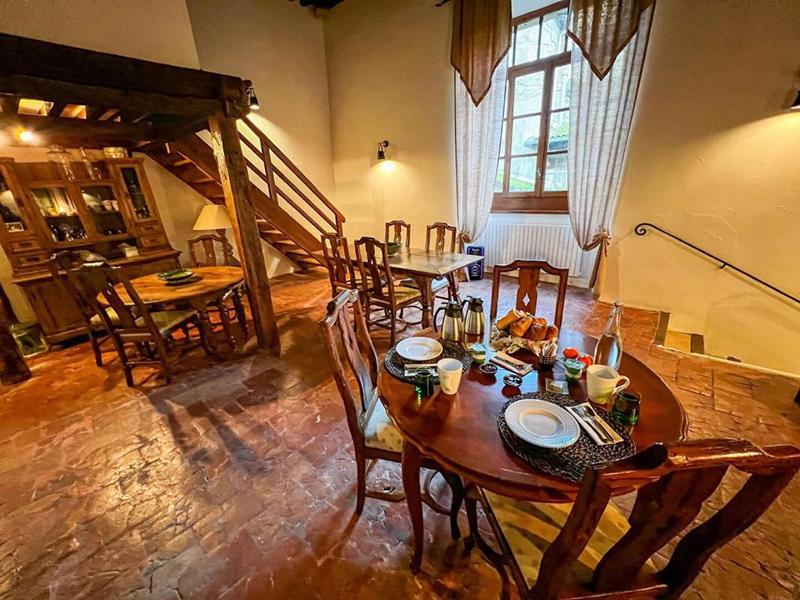 Maison - 399 m² - 11 pièces