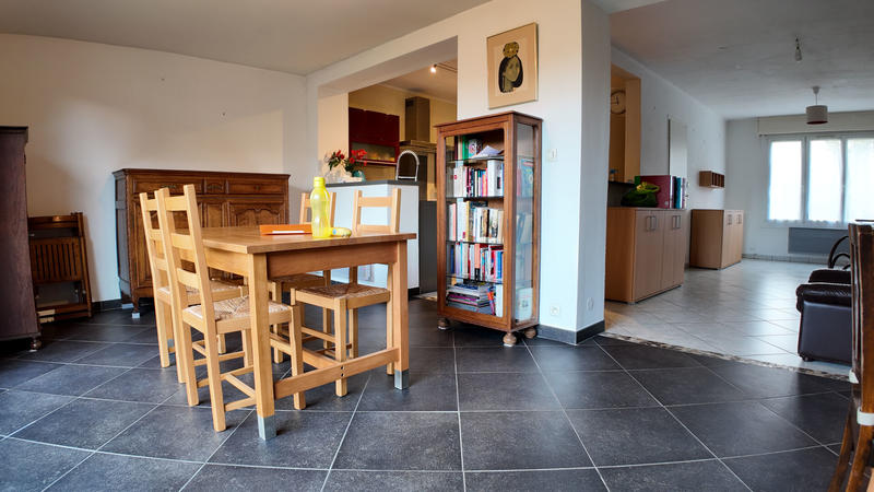 Maison - 95 m² - 4 pièces