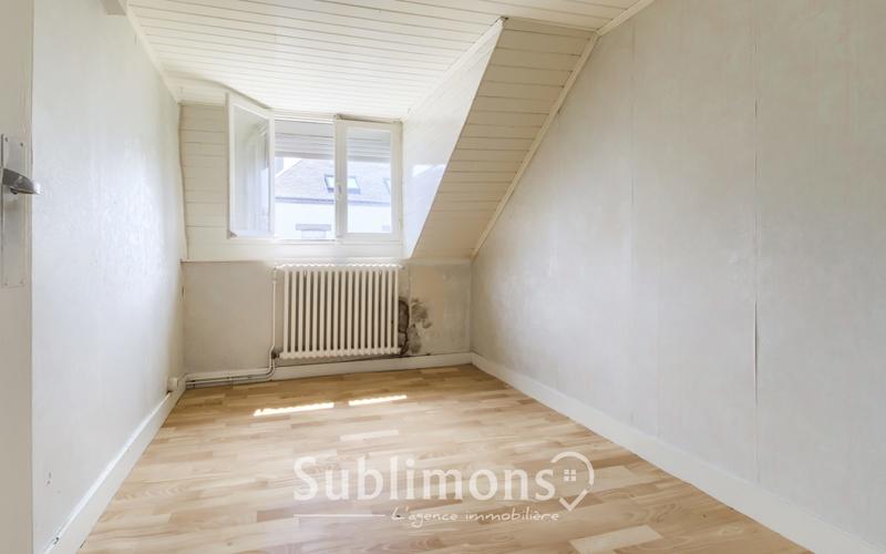 Maison traditionnelle - 91 m² - 5 pièces