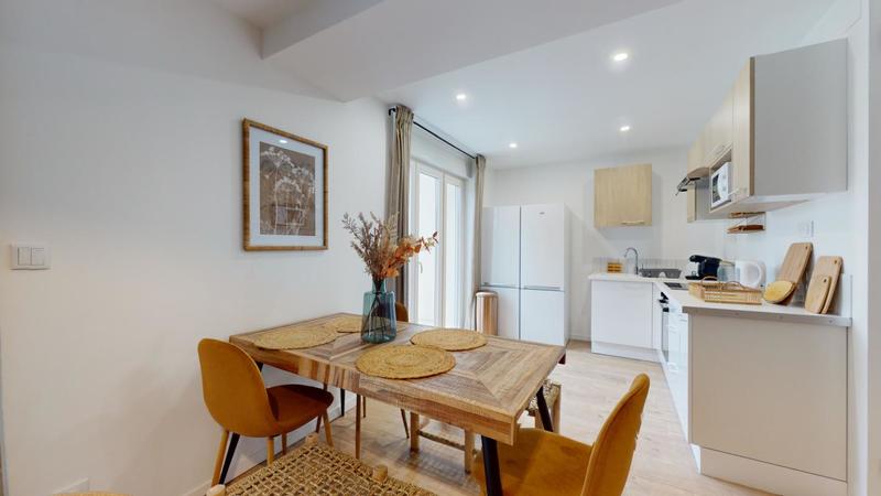 Maison - 104 m² - 6 pièces