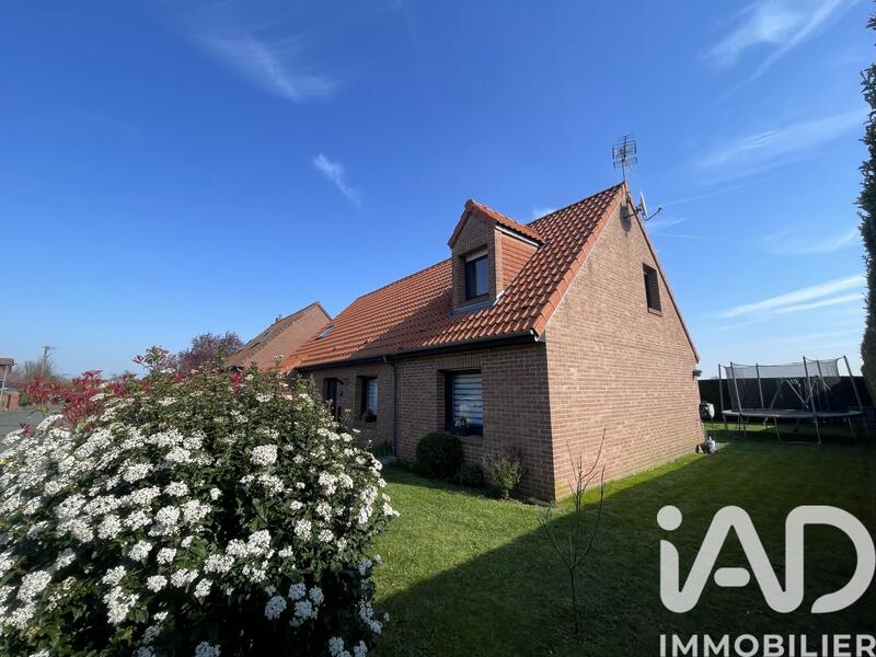 Maison - 137 m² - 6 pièces