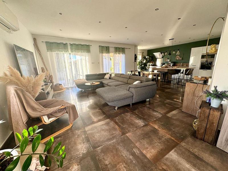 Villa - 135 m² - 4 pièces