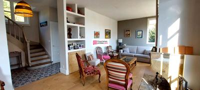 Maison - 190 m² - 8 pièces