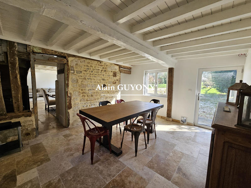 Maison ancienne - 105 m² - 4 pièces