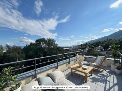 Appartement - 76 m² - 4 pièces