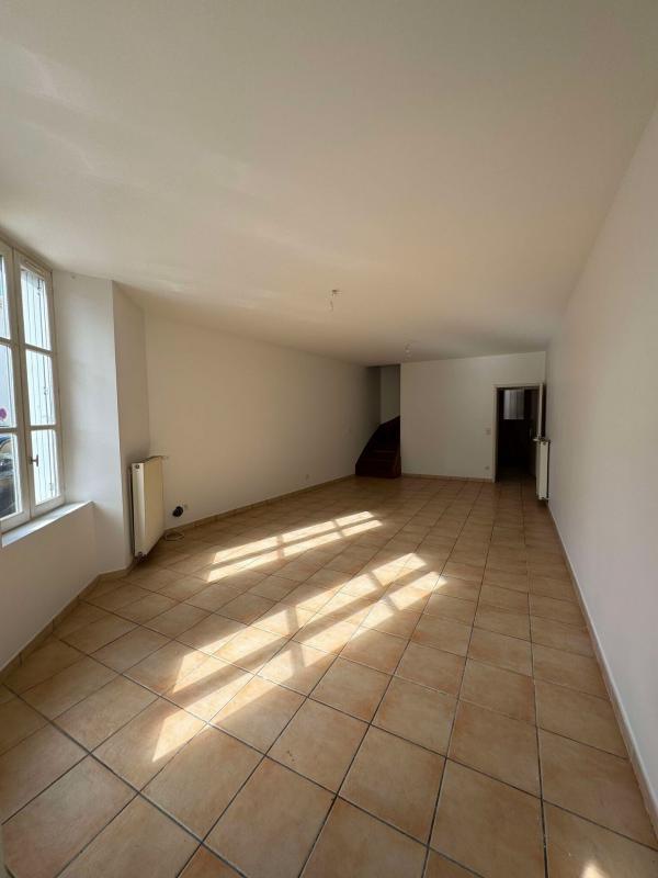 Appartement - 100 m² - 4 pièces