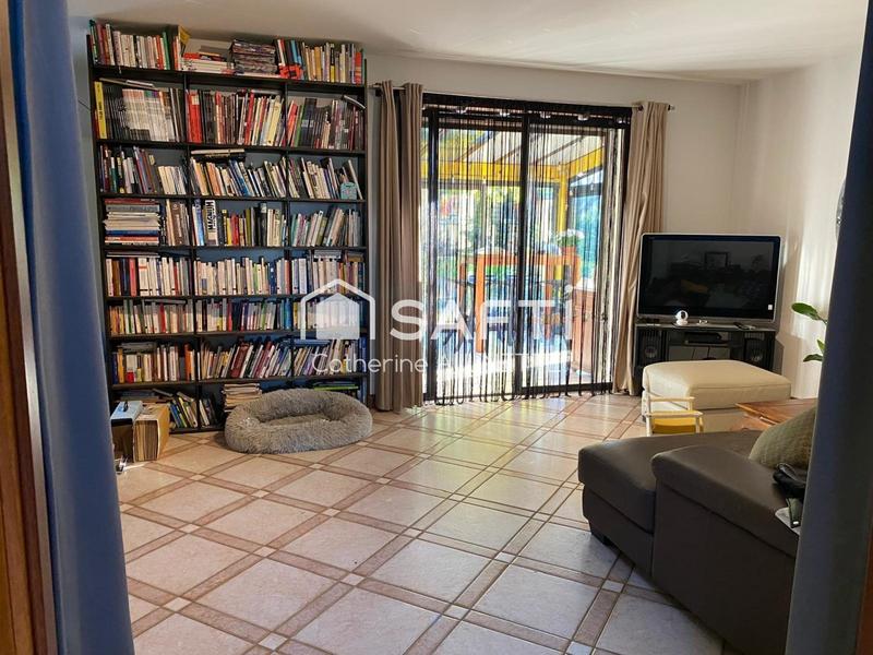 Maison - 143 m² - 6 pièces