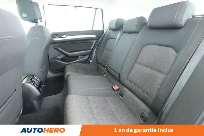 Volkswagen Passat Sw 2.0 Tdi BlueMotion Tech Connect Dsg7 150 ch