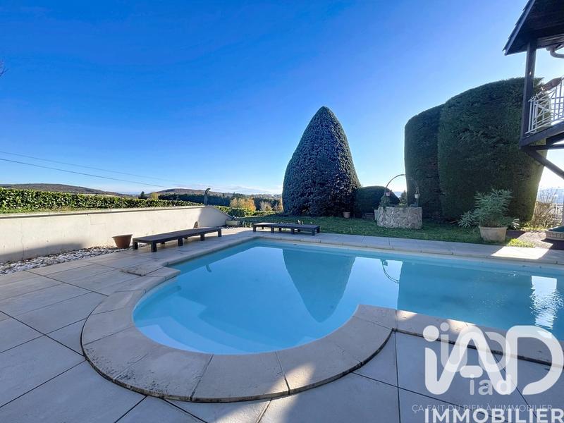 Maison - 136 m² - 5 pièces