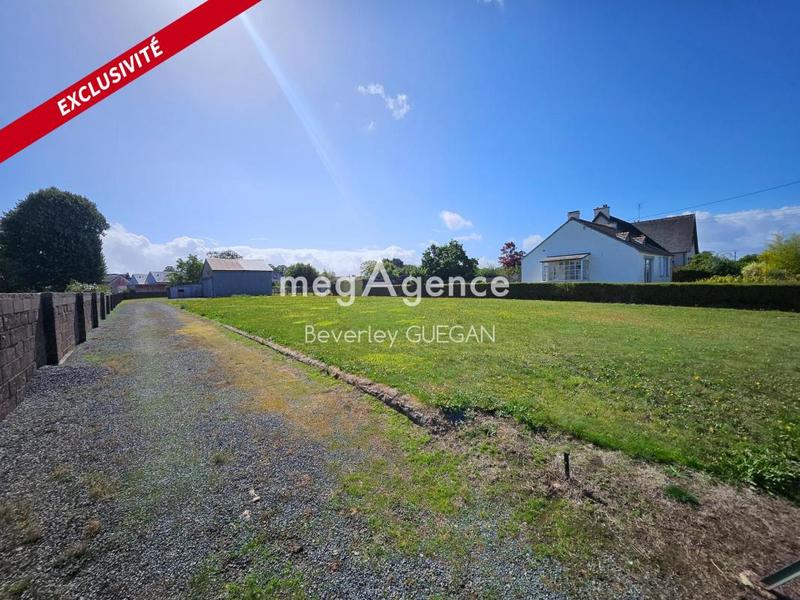 Terrain constructible - 1 809 m²