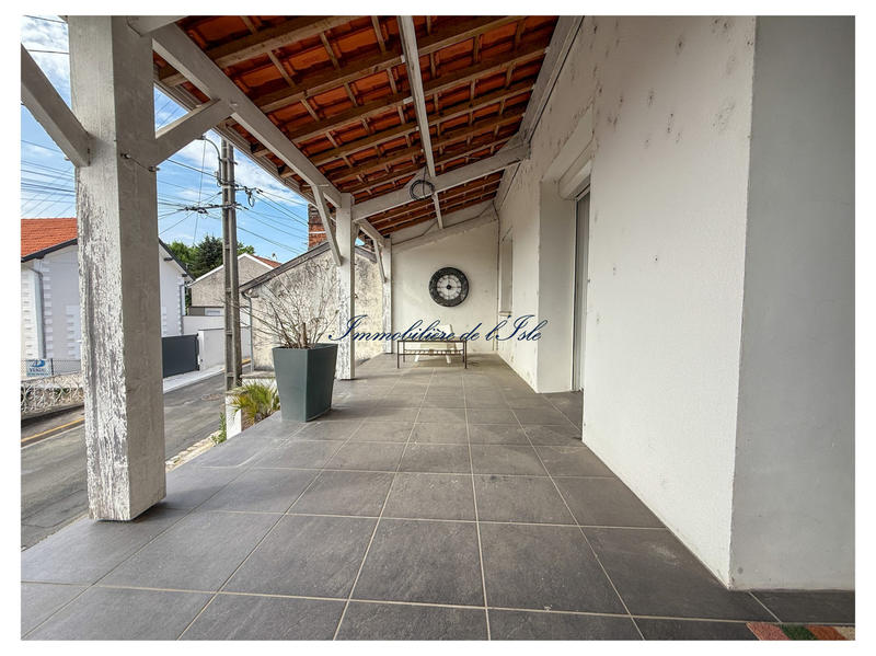 Maison - 175 m² - 6 pièces