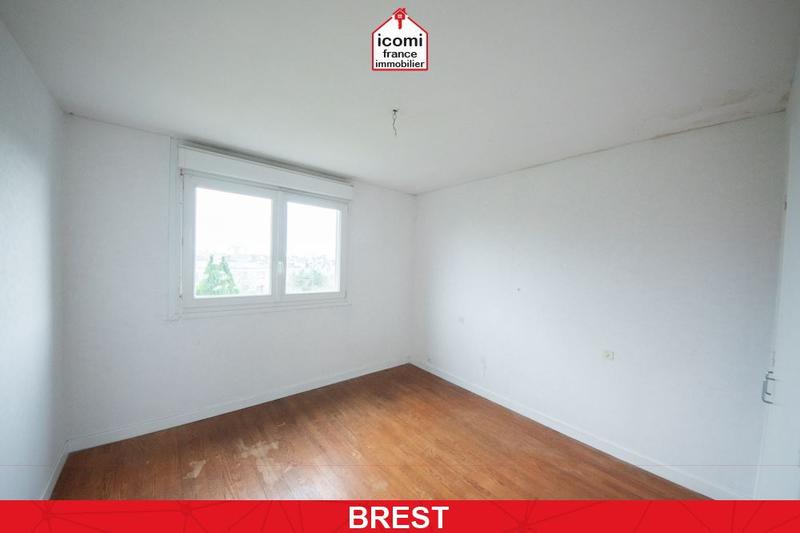 Maison - 95 m² - 6 pièces