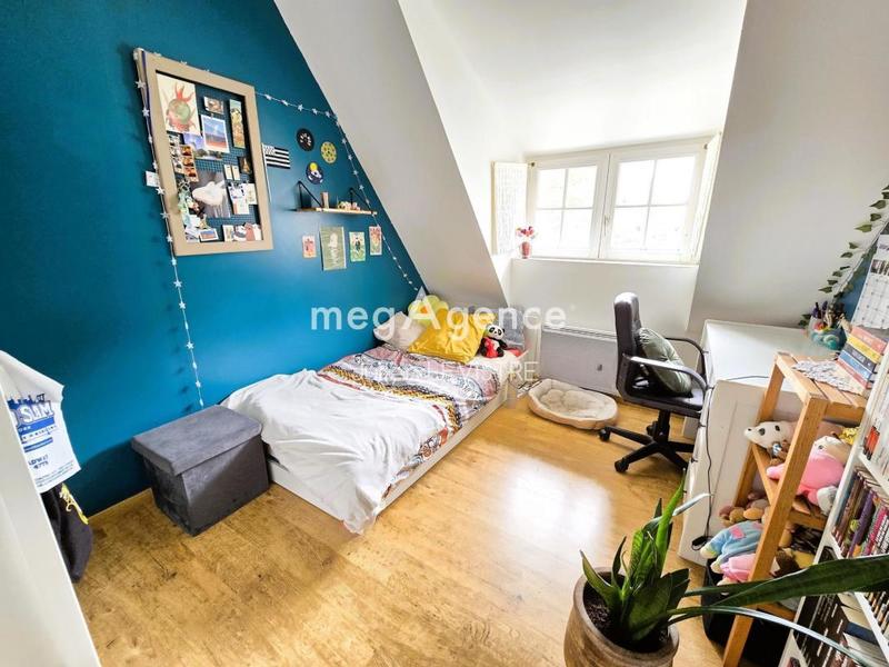 Maison - 122 m² - 6 pièces