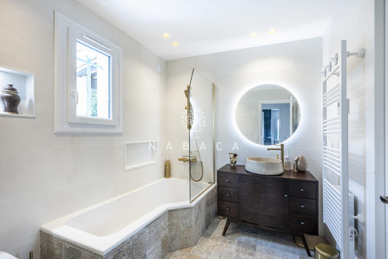 Maison - 176 m² - 6 pièces