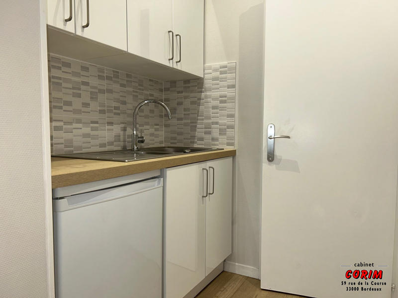 Local commercial - 26 m² - 1 pièce