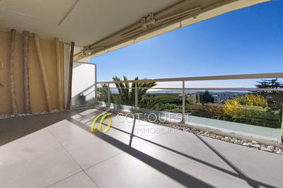 Appartement - 77 m² - 3 pièces