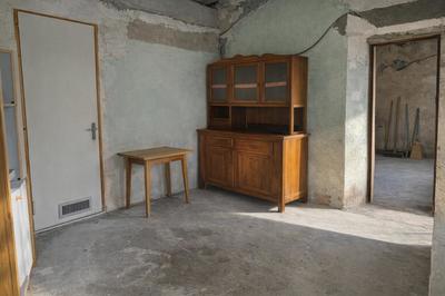 Maison - 200 m² - 8 pièces