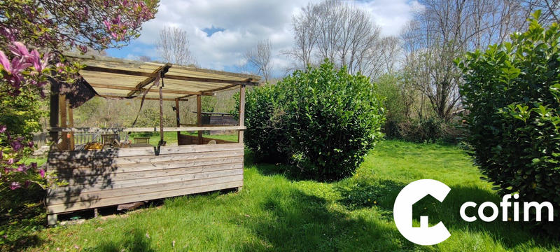 Maison - 196 m² - 8 pièces