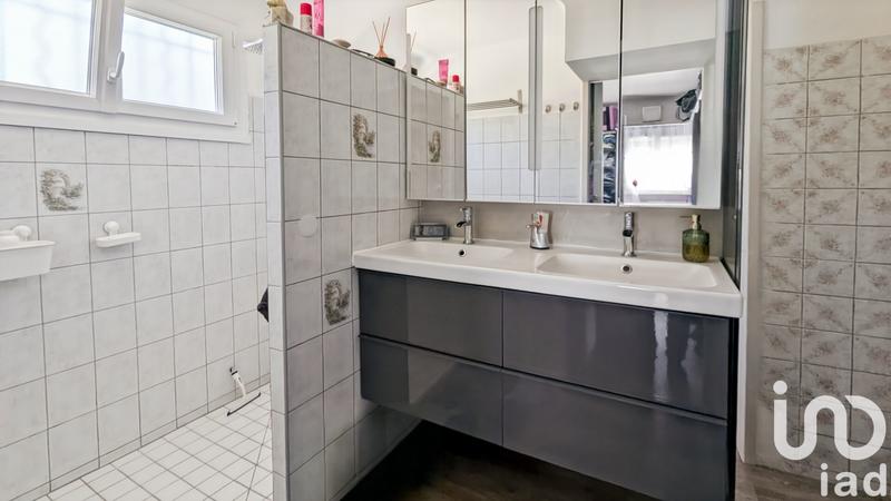 Maison - 141 m² - 5 pièces