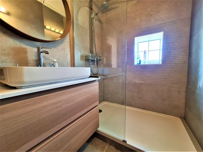 Appartement sur toit - 175 m² - 5 pièces