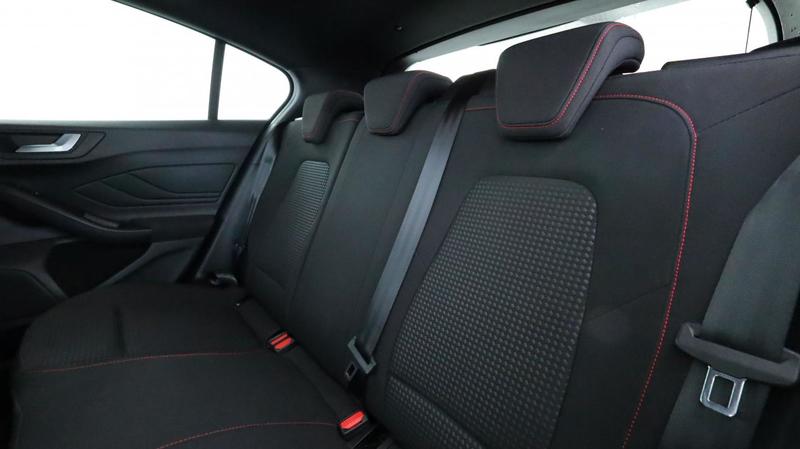 Ford Focus 1.0 Flexifuel mHEV St Line 125 ch