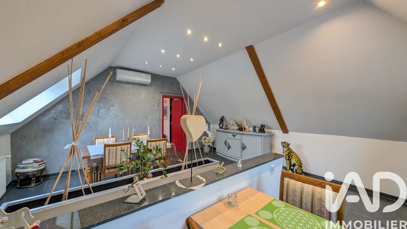 Maison - 235 m² - 6 pièces