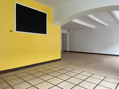 Immeuble - 9 pièces