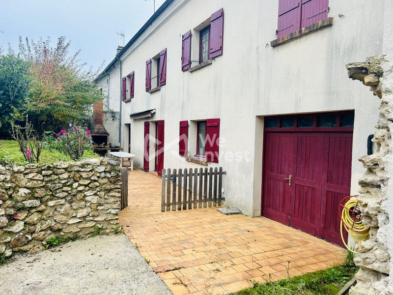 Maison - 240 m² - 11 pièces