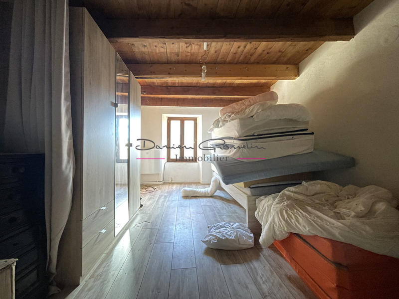 Maison de village - 80 m² - 3 pièces