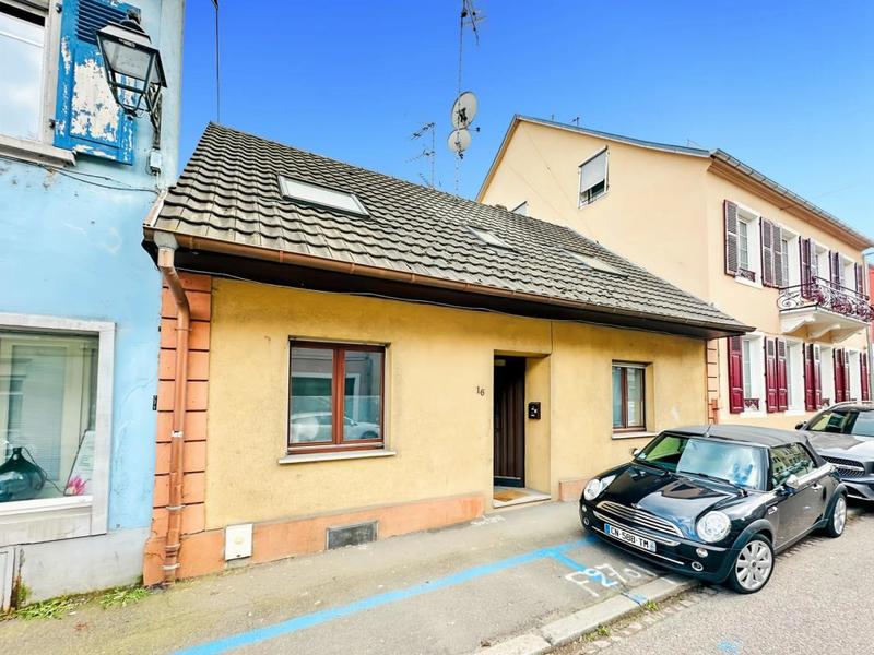 Maison - 102 m² - 5 pièces