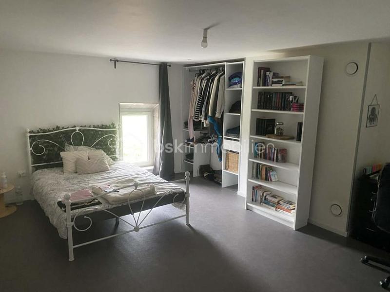 Maison traditionnelle - 122 m² - 6 pièces