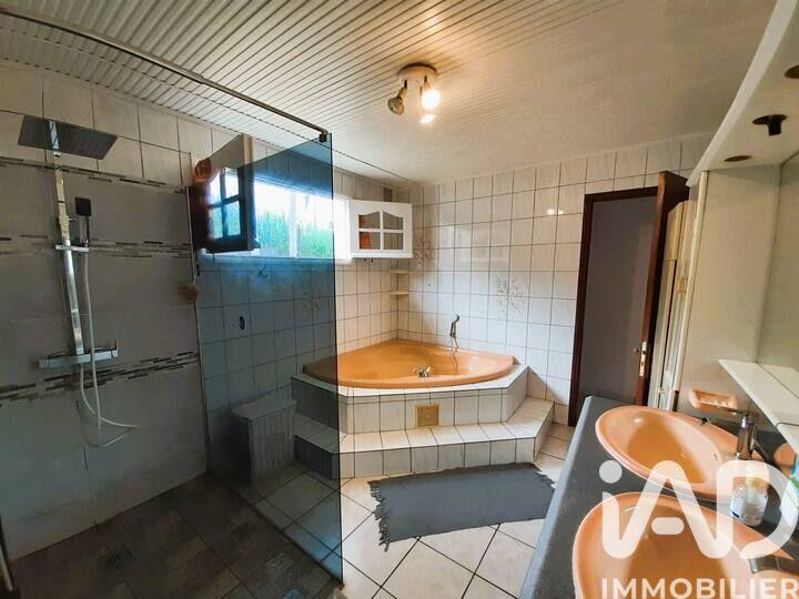 Maison - 160 m² - 6 pièces