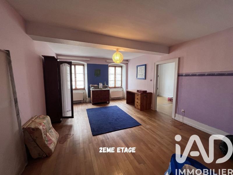 Maison de village - 400 m² - 15 pièces