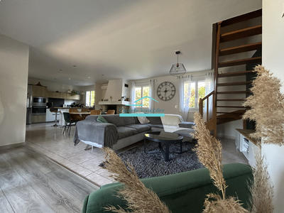 Maison - 148 m² - 5 pièces