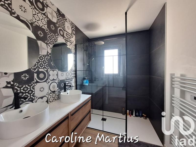 Maison - 166 m² - 7 pièces