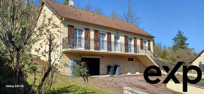 Maison traditionnelle - 99 m² - 4 pièces