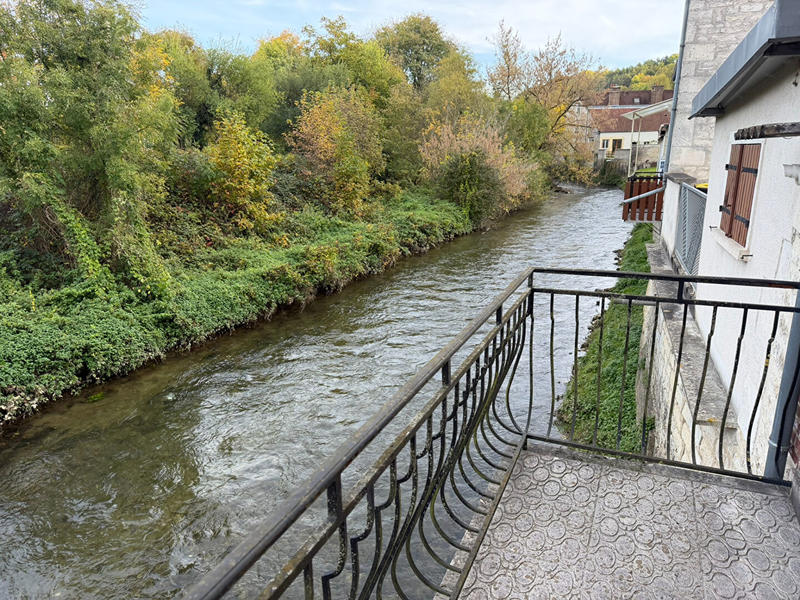 Maison de village - 99 m² - 6 pièces