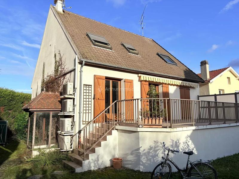 Maison - 124 m² - 6 pièces