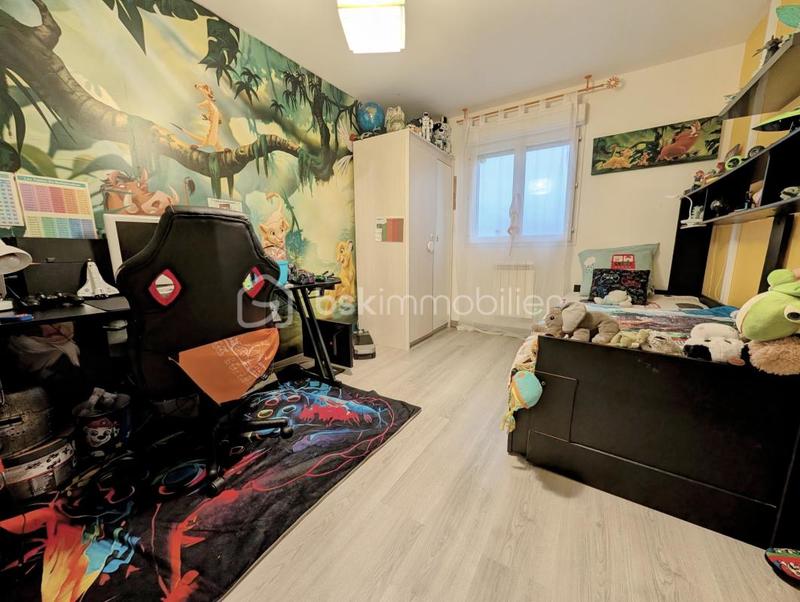 Pavillon - 100 m² - 5 pièces