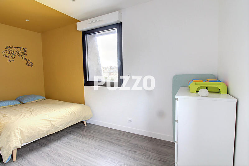 Maison - 141 m² - 6 pièces