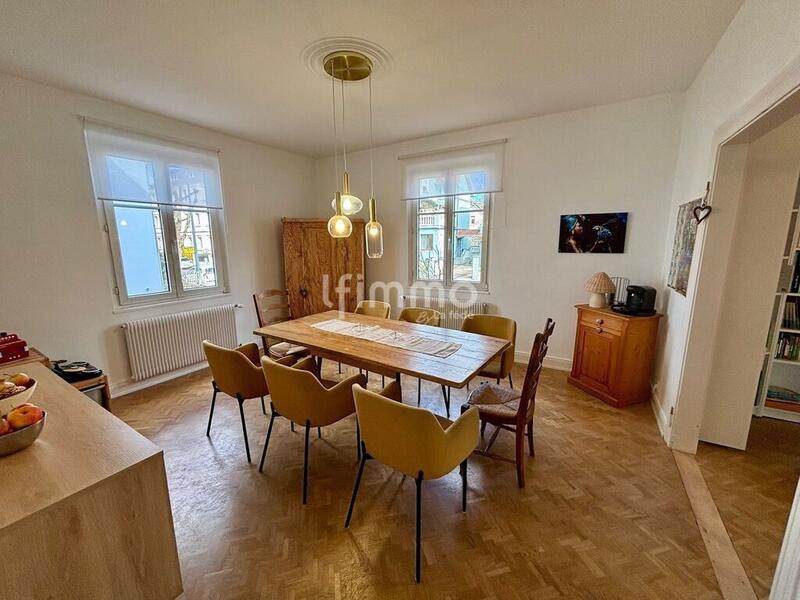 Maison de maîtres - 126 m² - 6 pièces