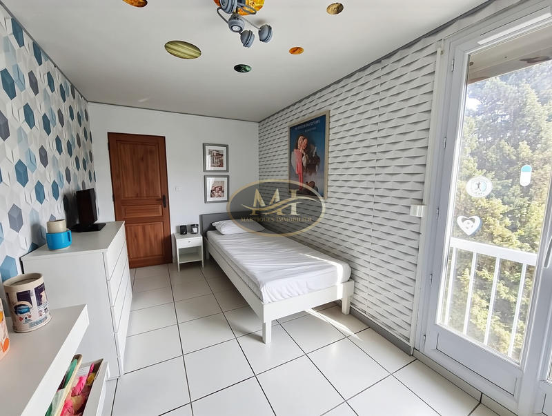 Appartement - 73 m² - 4 pièces