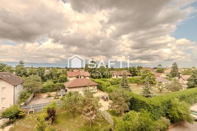 Appartement - 82 m² - 4 pièces