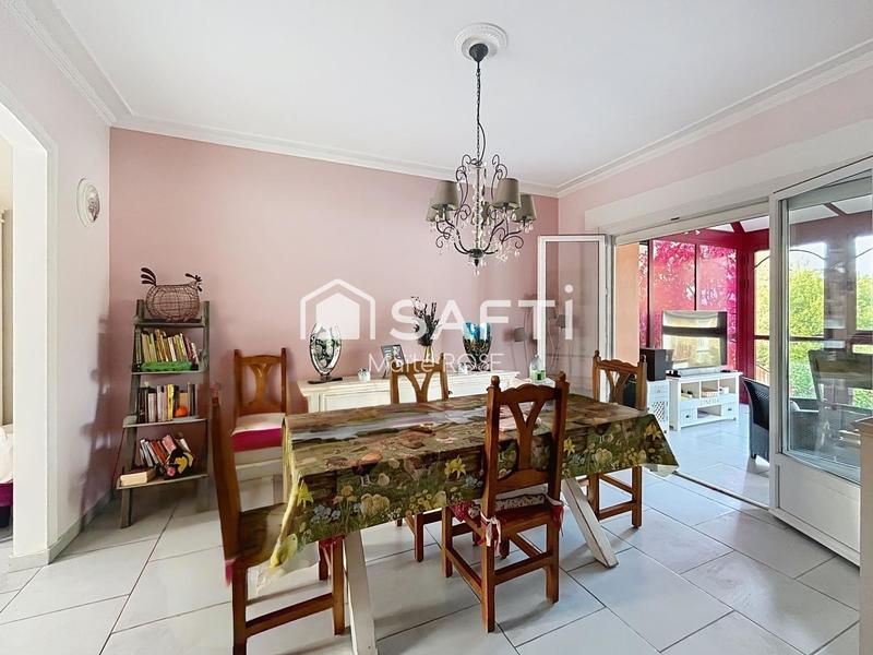 Maison - 158 m² - 7 pièces