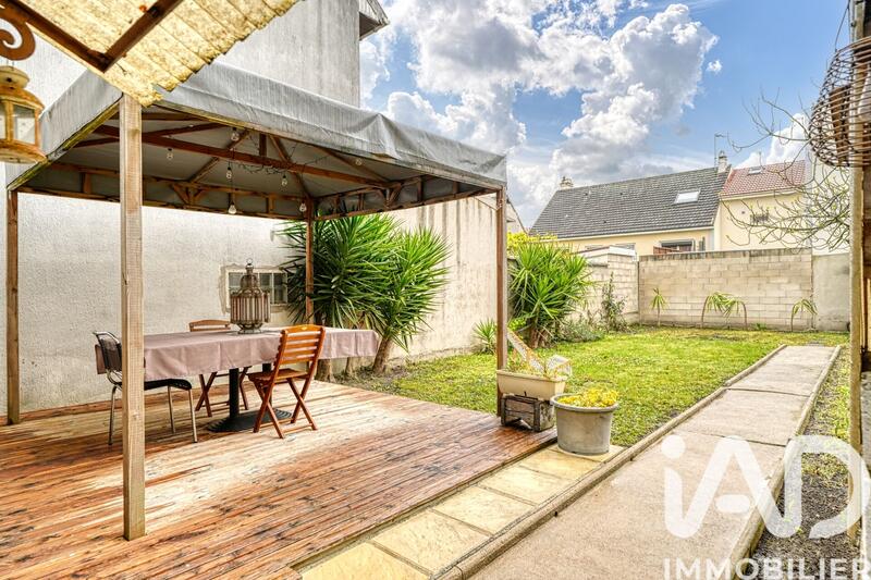 Maison - 110 m² - 6 pièces